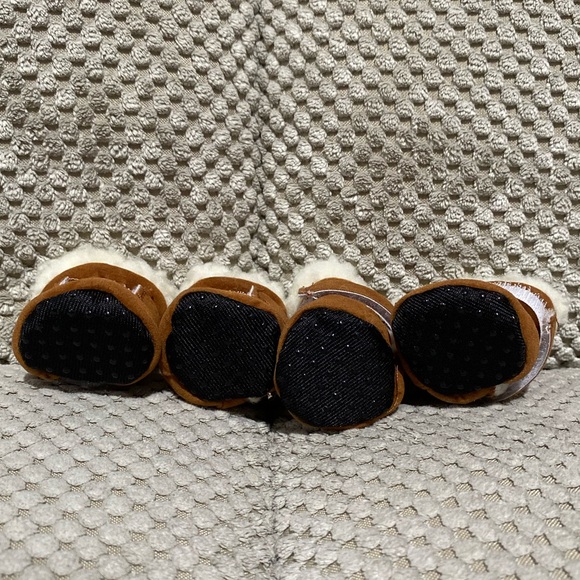 XS doggy booties - Picture 2 of 2